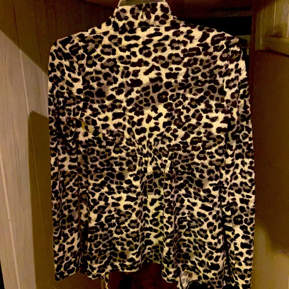 Lightweight sweatery jacket - Picture 2 of 4